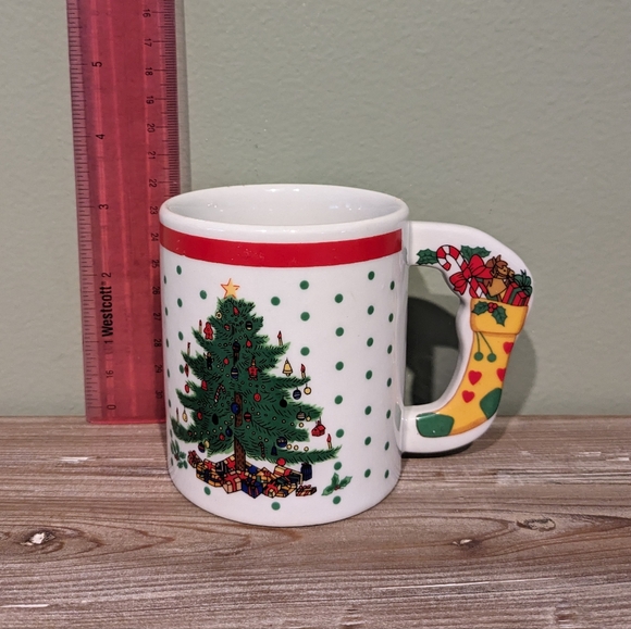 Great Western Trading Company Other - Vintage Christmas Mug GWT Christmas Tree Coffee Stoneware 12 oz Stocking Handle